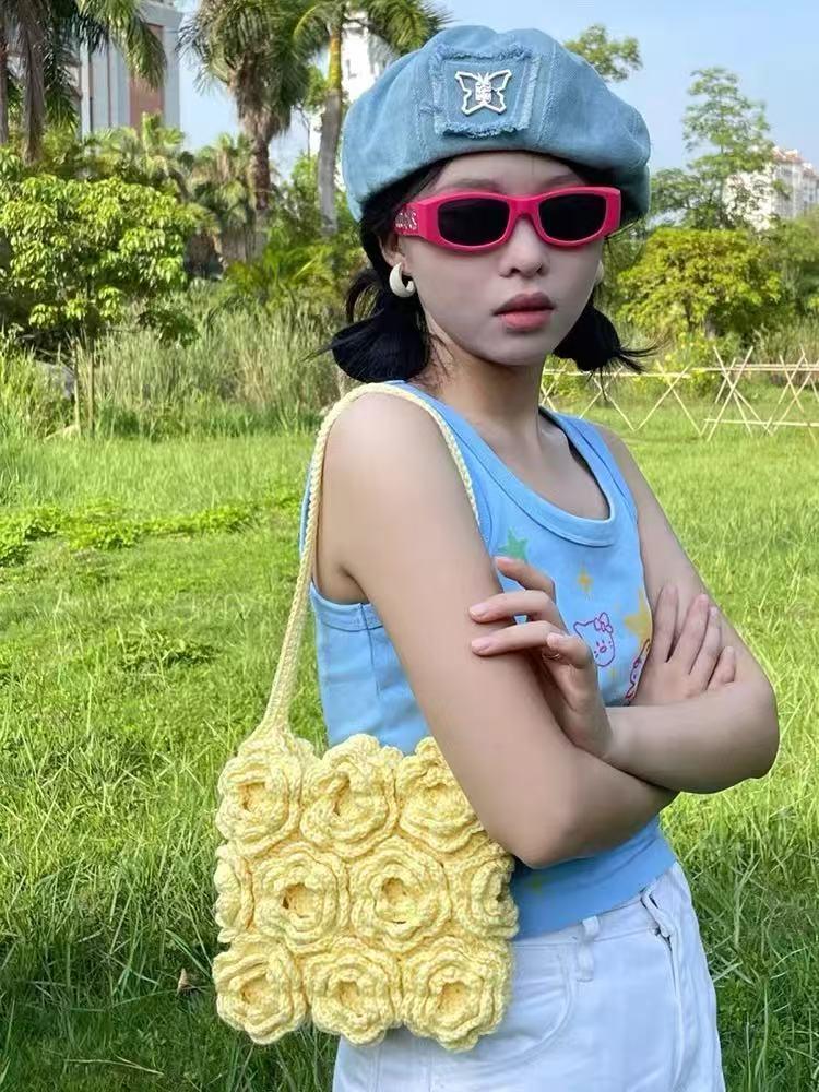 KN2603009 Rose Bloom Crochet Bag DIY Crochet Kit with Video Tutorial