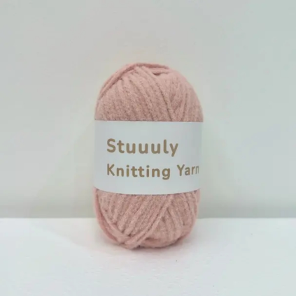 KN2603006 Cream Puff DIY Crochet Kit with Video Tutorial
